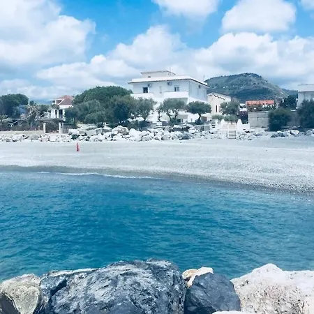 Santina Casa Vacanza Appartement *